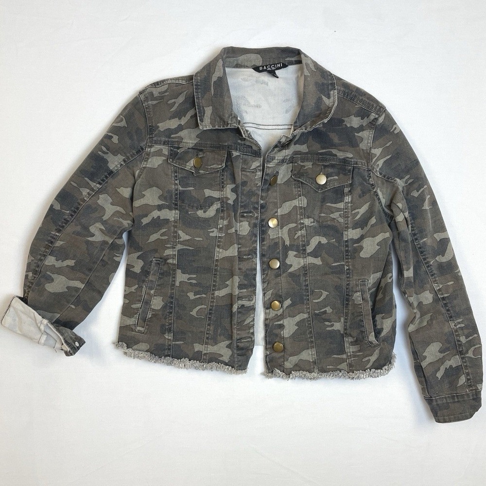 Baccini Size L Cropped Camo Jacket Military Army Green Frayed Hem Gold Buttons